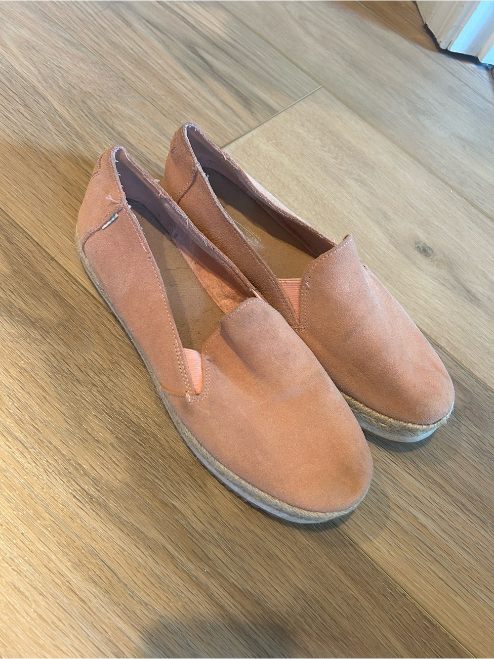 Toms Coral Suede Espadrille Slip-Ons Size 10